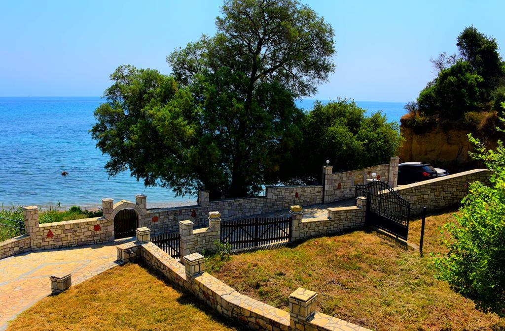Villa Nostos Koróni エクステリア 写真