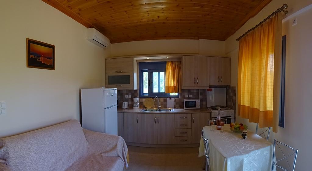 Villa Nostos Koróni エクステリア 写真